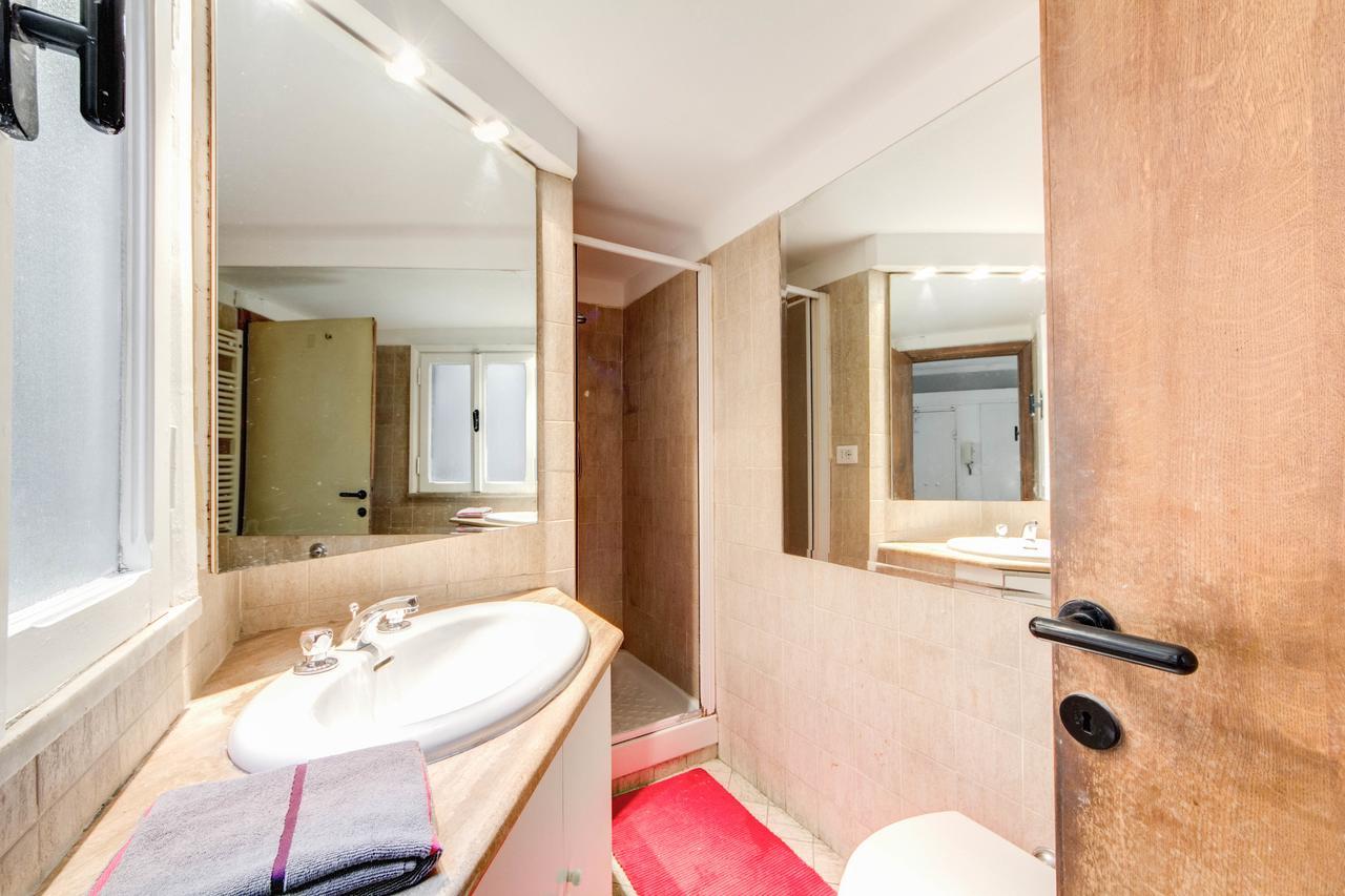(120 m²) w okolicy Navona z 2 sypialnią/ami i 1 łazienką/ami Rzym Zewnętrze zdjęcie