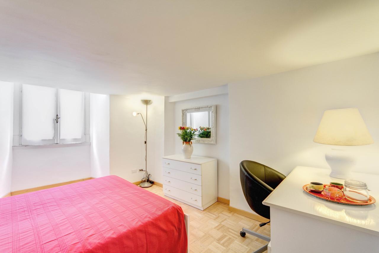 (120 m²) w okolicy Navona z 2 sypialnią/ami i 1 łazienką/ami Rzym Zewnętrze zdjęcie